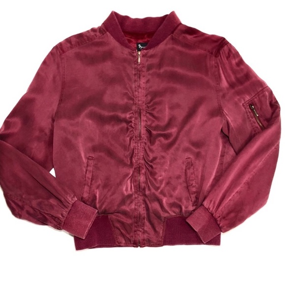 mercer & madison Jackets & Blazers - {Mercer & Madison} 100% Silk Bombers Jacket